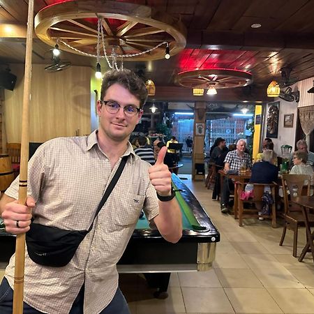 הואה Dong Loi Hotel מראה חיצוני תמונה