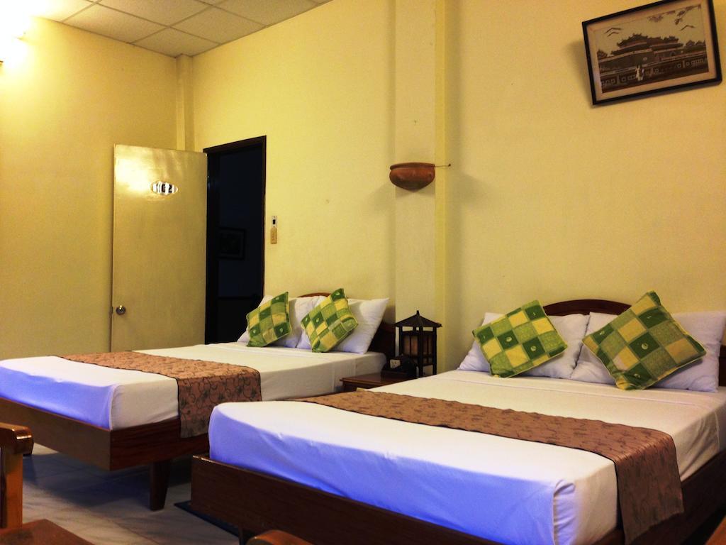 הואה Dong Loi Hotel מראה חיצוני תמונה